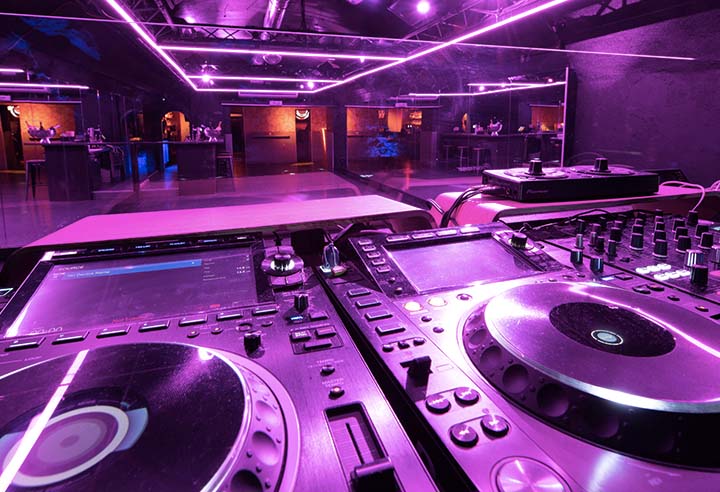 Discothèque le téléphone rose annecy